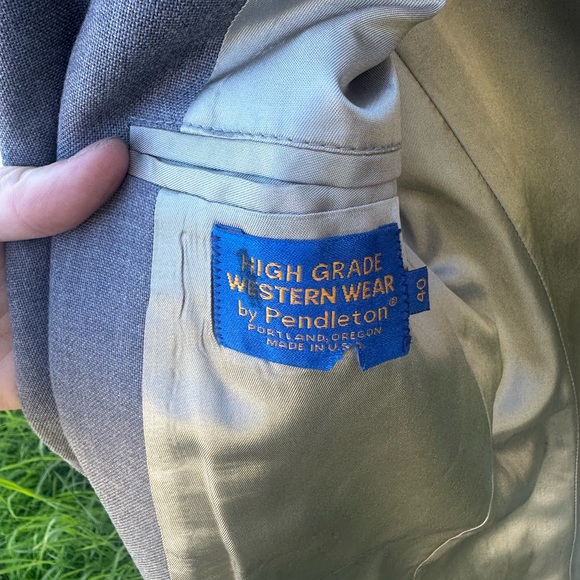 Pendelton Suit jacket - Picture 4 of 5